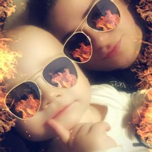 Meet your Posher, Ember